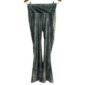 Yoga Democracy Pure Sage Flare Yoga Pants Womens Medium Green Slit 26x31.5 *Flaw